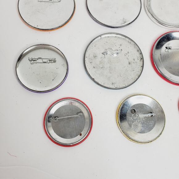 Vintage Pin Collection Gordy MGM Grand I Love Your Car God's Light Diamond Park - Picture 10 of 10